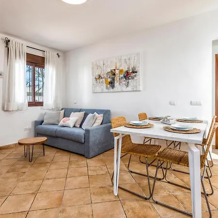 Amazing In With Jacuzzi, Wifi&3 Bedrooms *