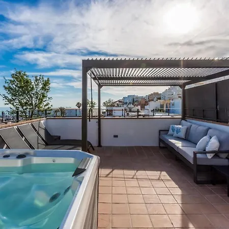 Amazing In With Jacuzzi, Wifi&3 Bedrooms * Marbella